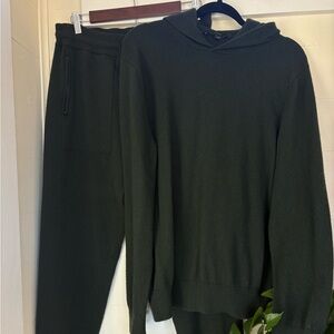 Vince Wool and Cashmere Dark Green Hoodie & Jogger Set